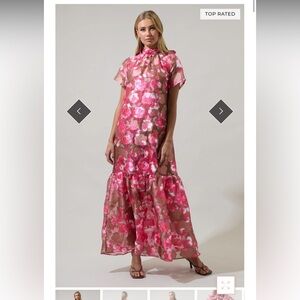 Sugar lips Mercin floral dime organza mock neck maxi dress! Size medium